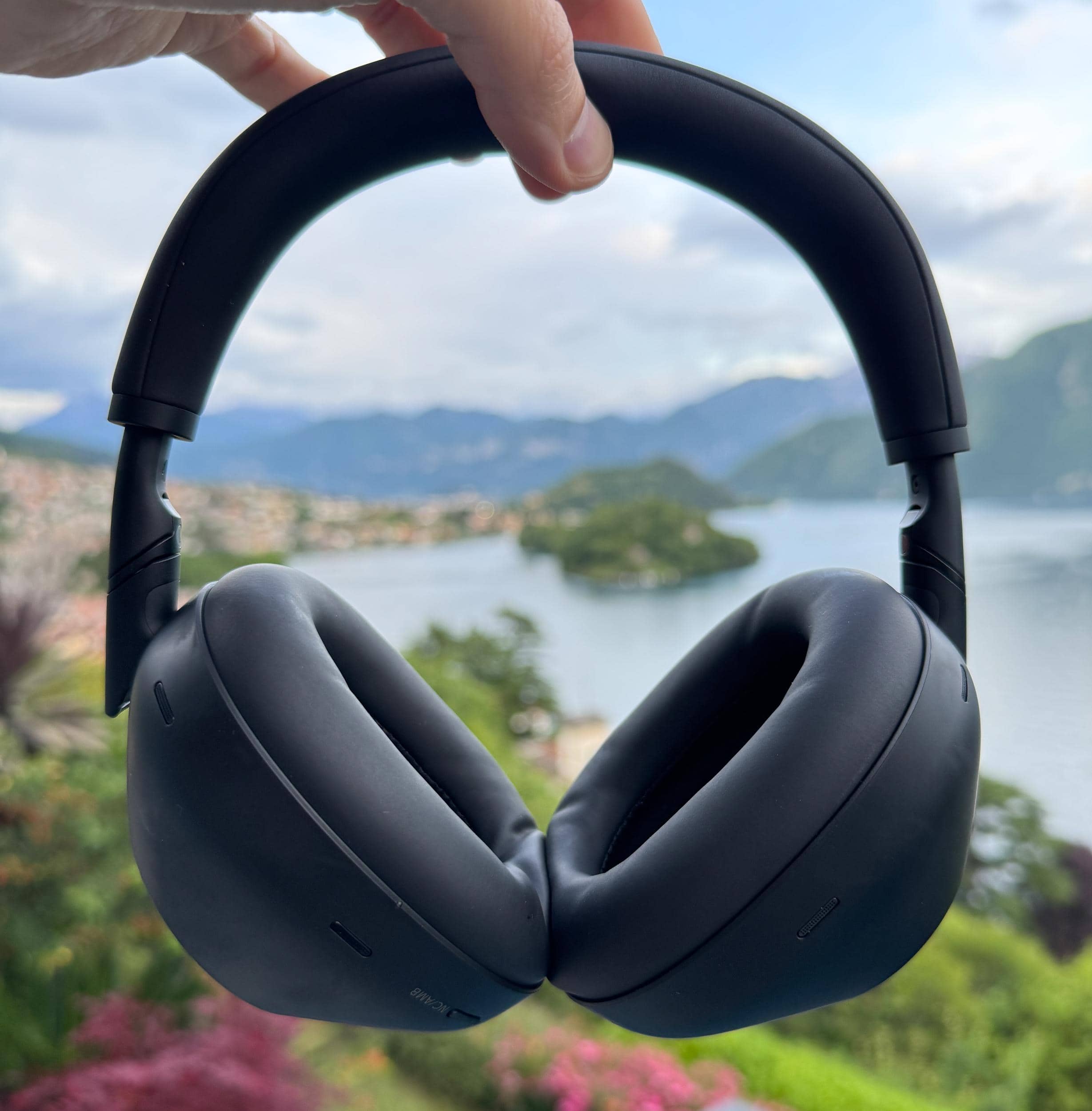 Sony XM6 Headphones
