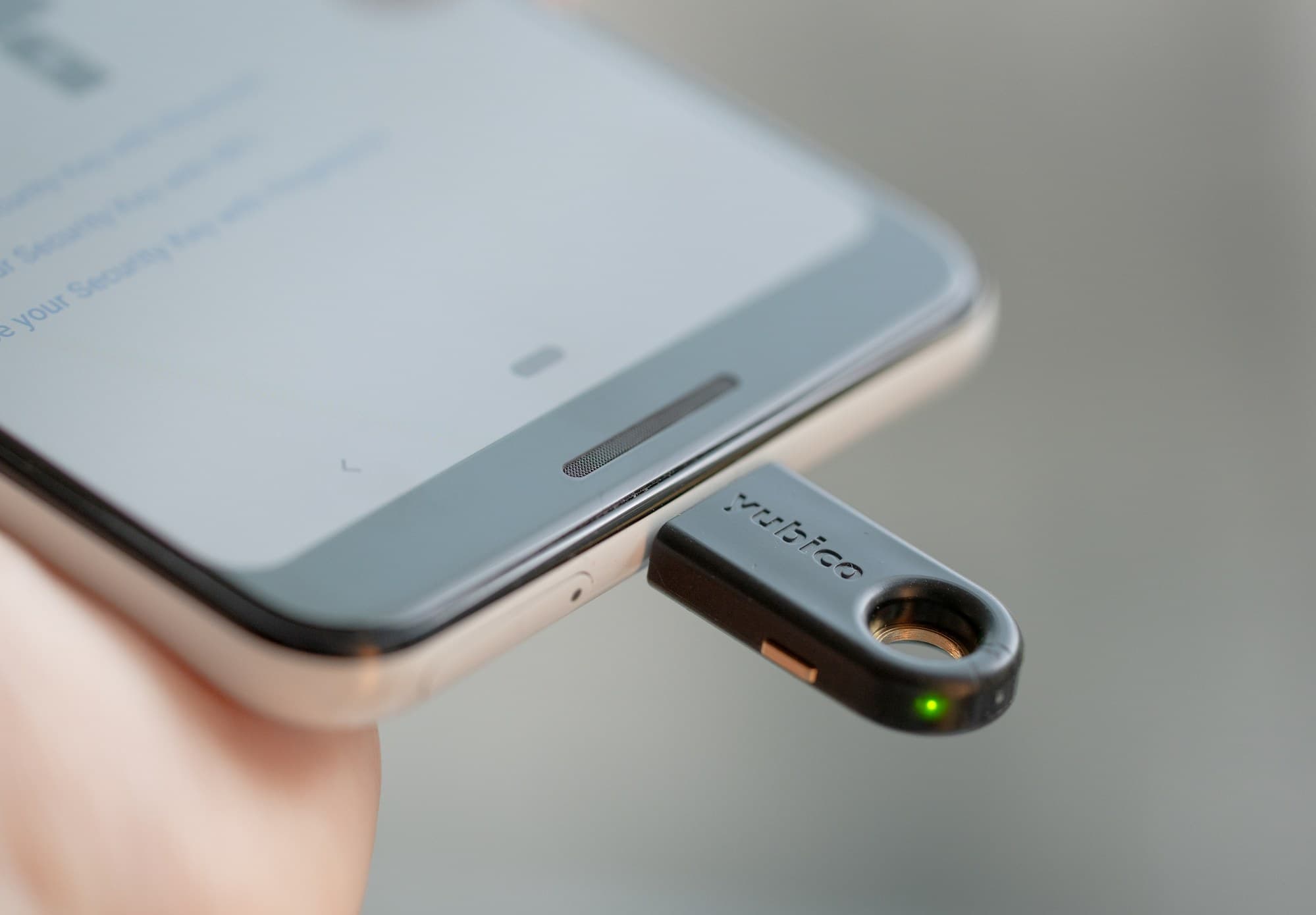 Using a USB-C security key on a Pixel 3