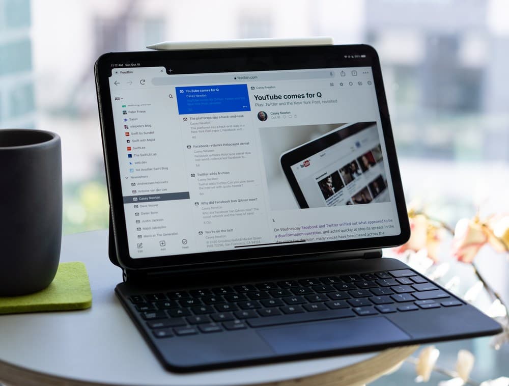 Feedbin on my iPad Pro