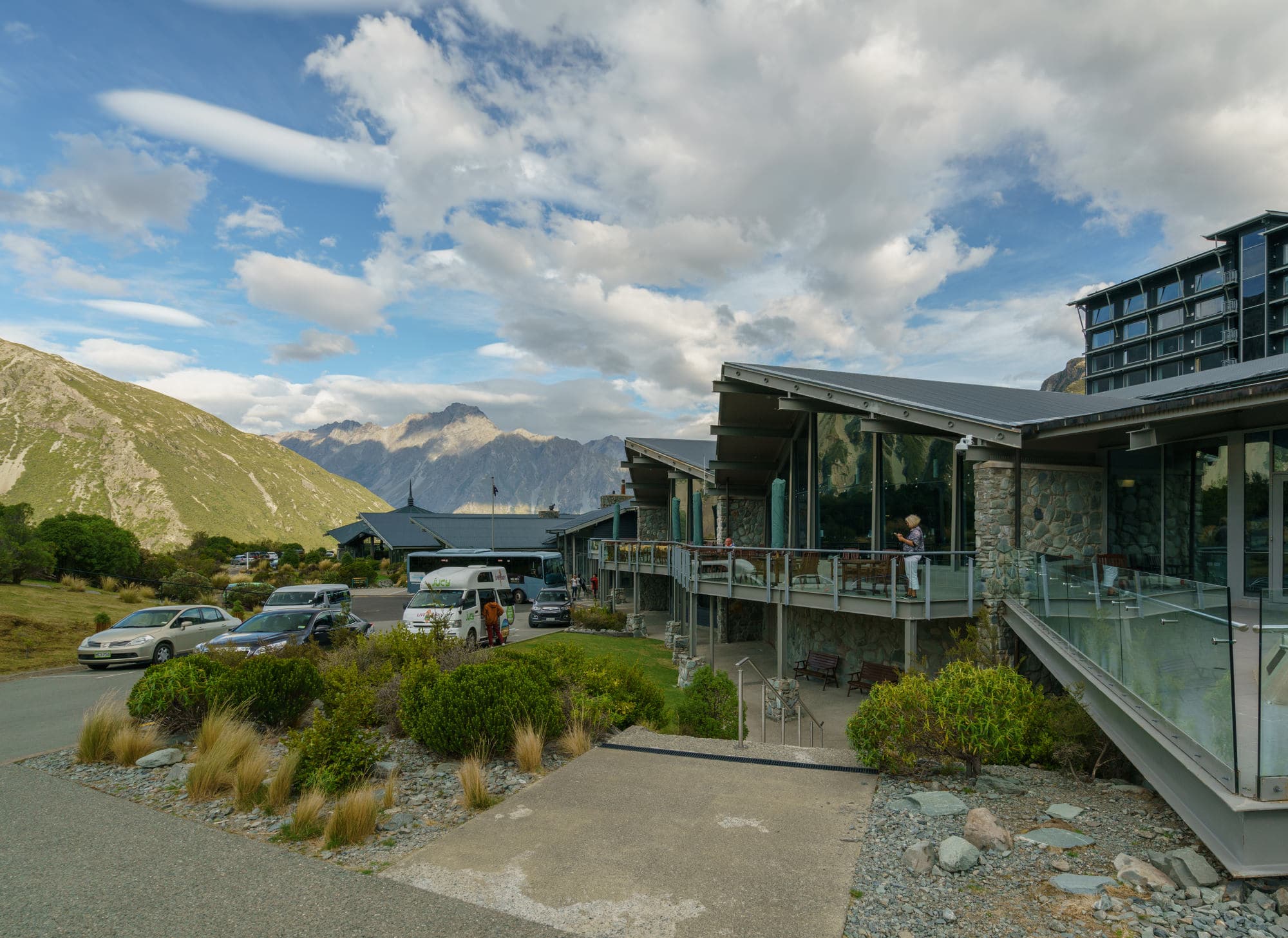 Mount Cook to Christchurch photo copyright-paulstamatiou_com-DSC06593