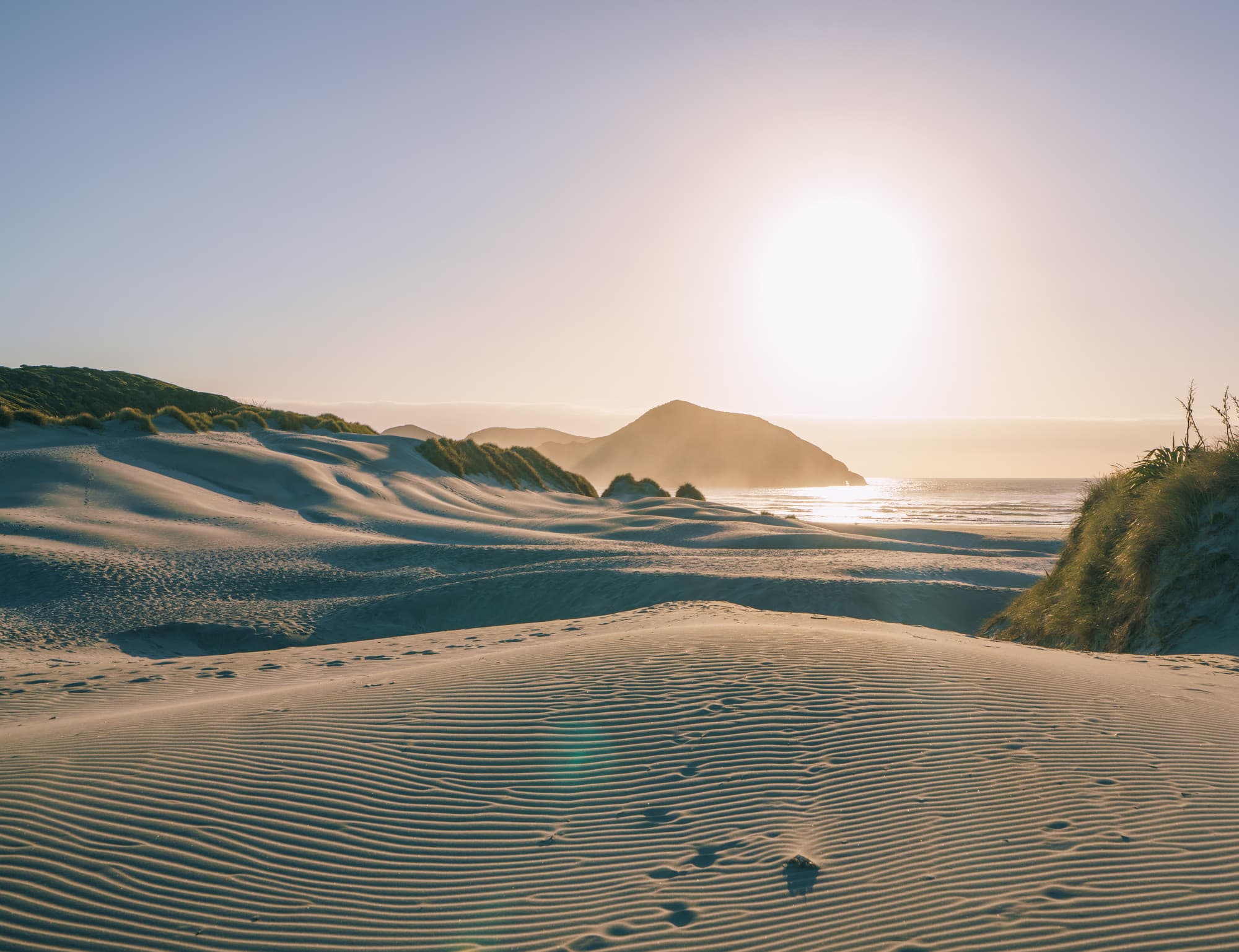 Nelson Lakes & Wharariki Beach photo copyright-paulstamatiou_com-DSC01940