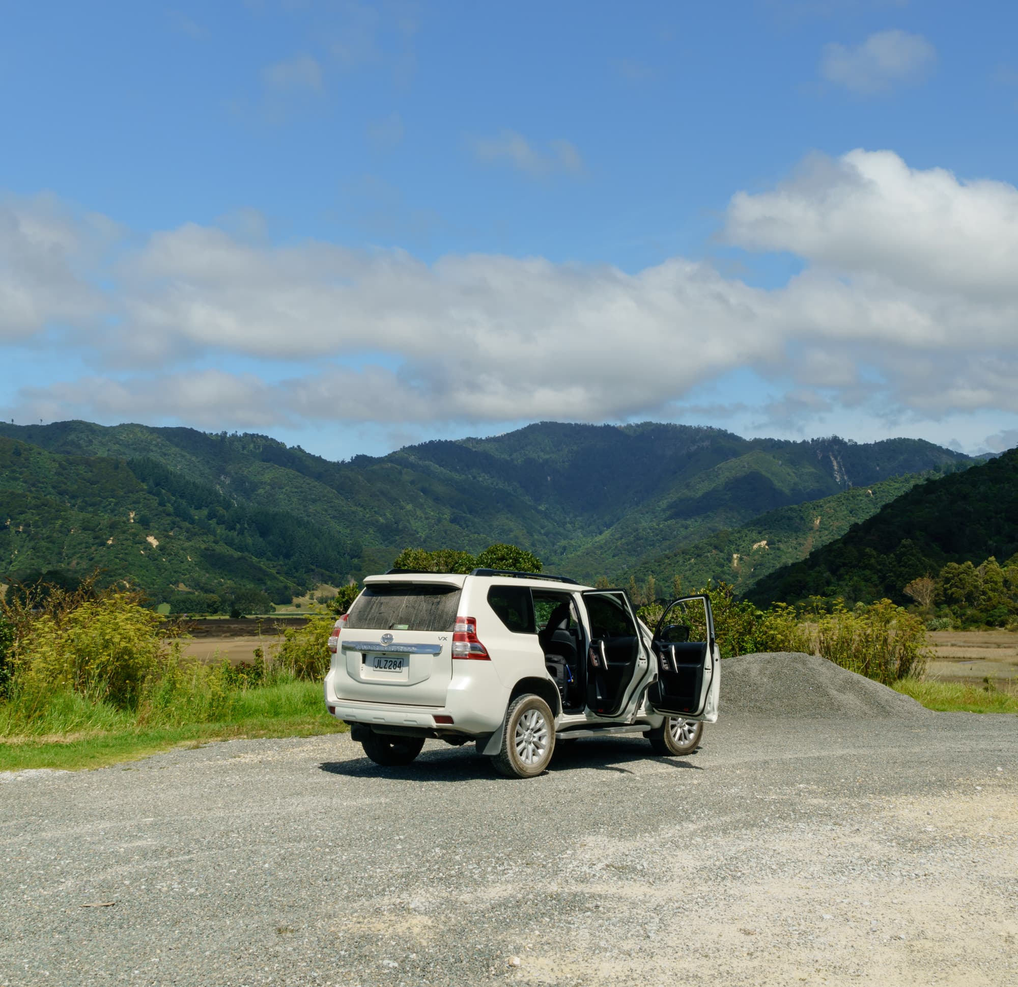 Nelson Lakes & Wharariki Beach photo copyright-paulstamatiou_com-DSC02175