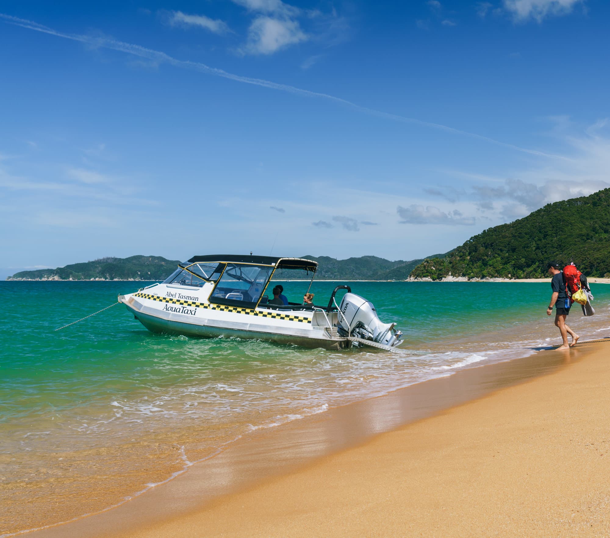 Nelson Lakes & Wharariki Beach photo copyright-paulstamatiou_com-DSC02221