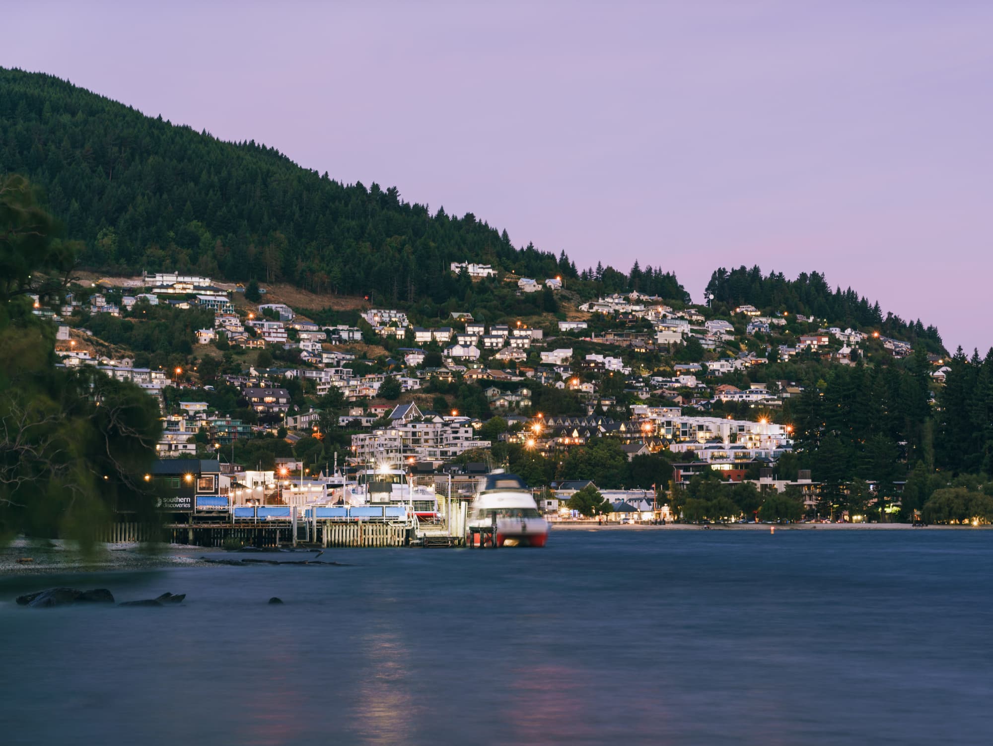 Queenstown & Milford Sound photo copyright-paulstamatiou_com-DSC04430