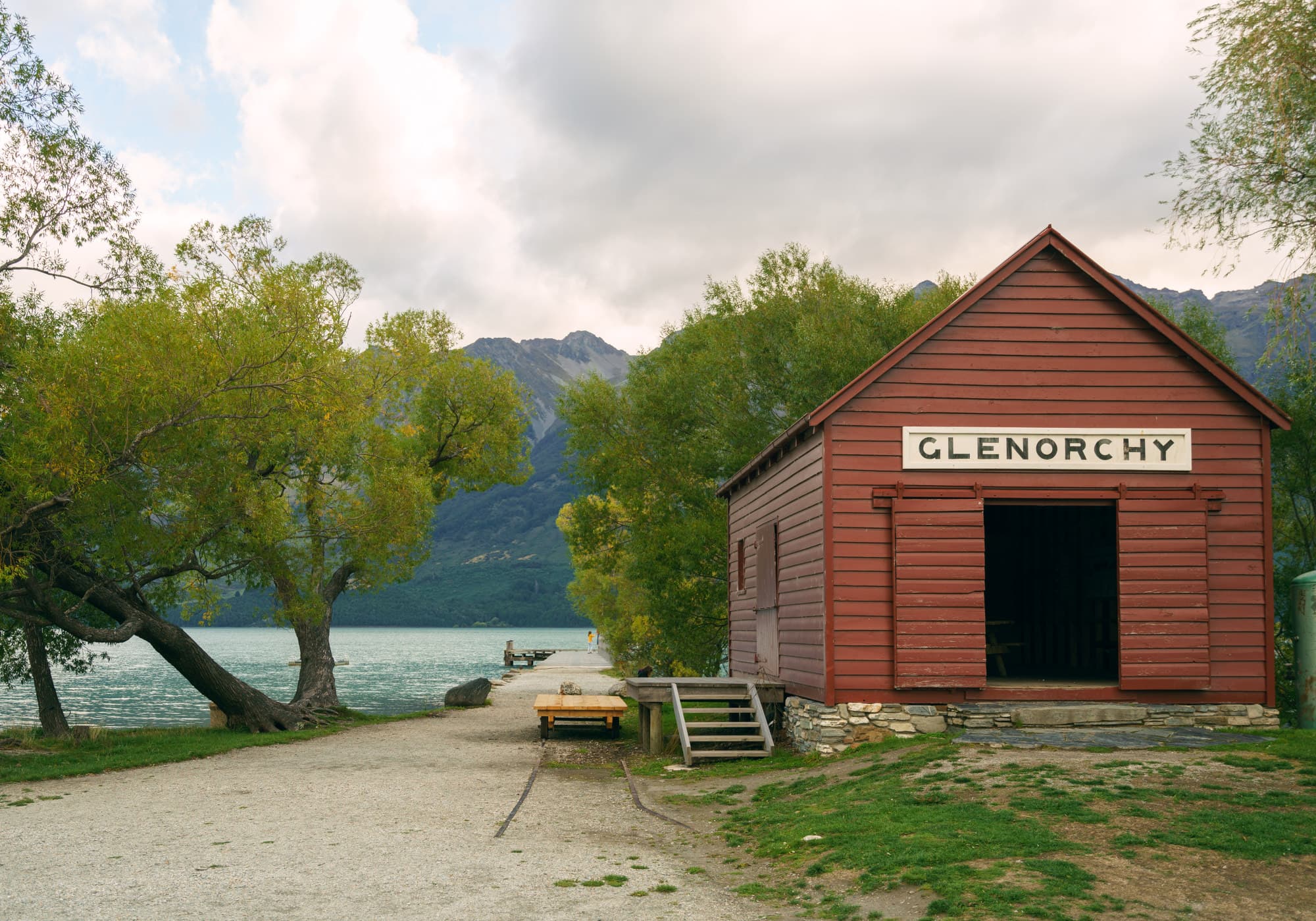 Queenstown & Milford Sound photo copyright-paulstamatiou_com-DSC04889