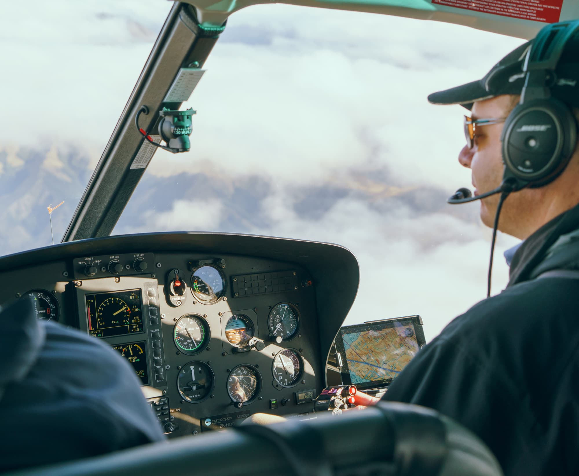 Queenstown & Milford Sound photo copyright-paulstamatiou_com-DSC05072
