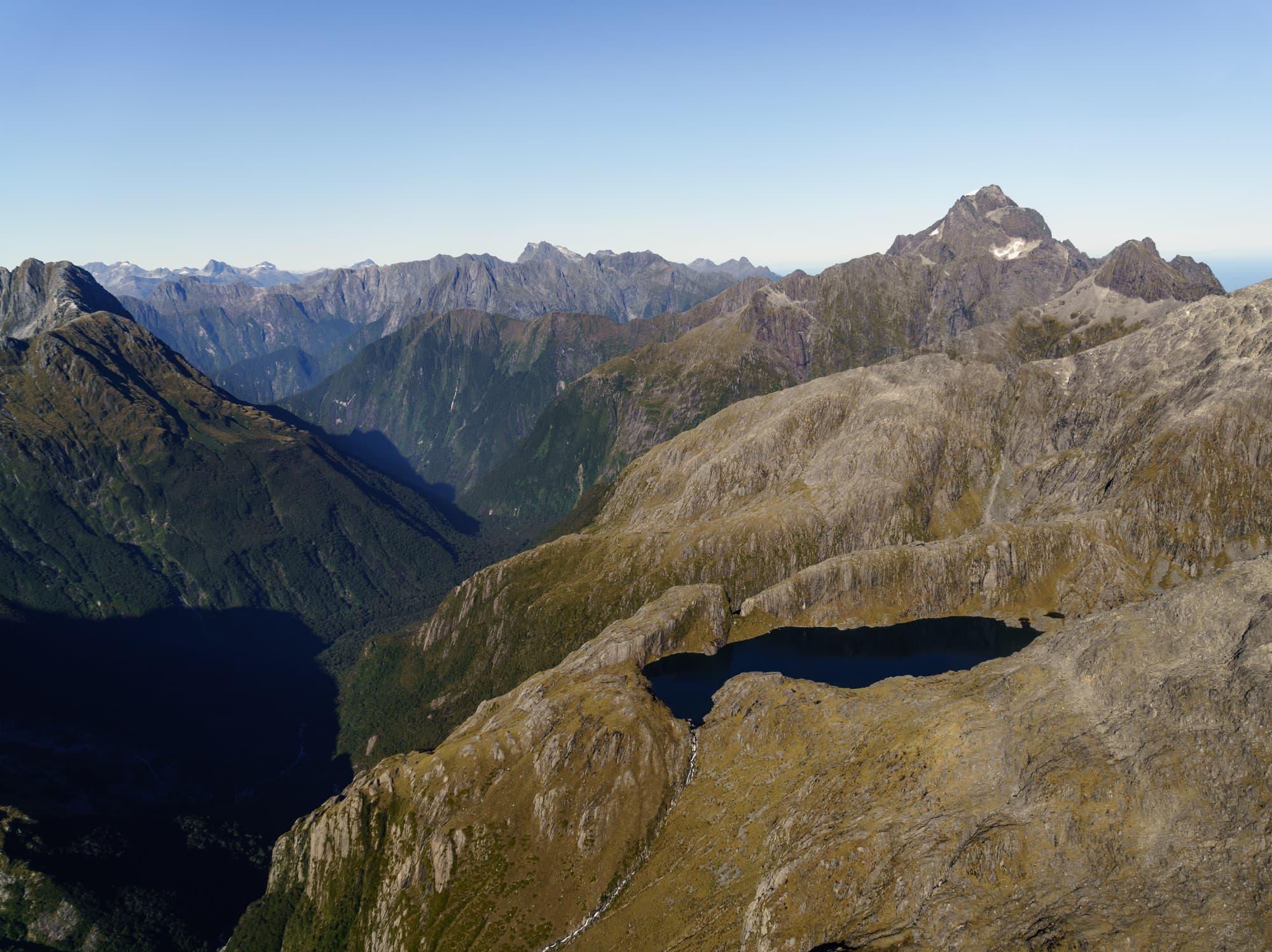 Queenstown & Milford Sound photo copyright-paulstamatiou_com-DSC05137