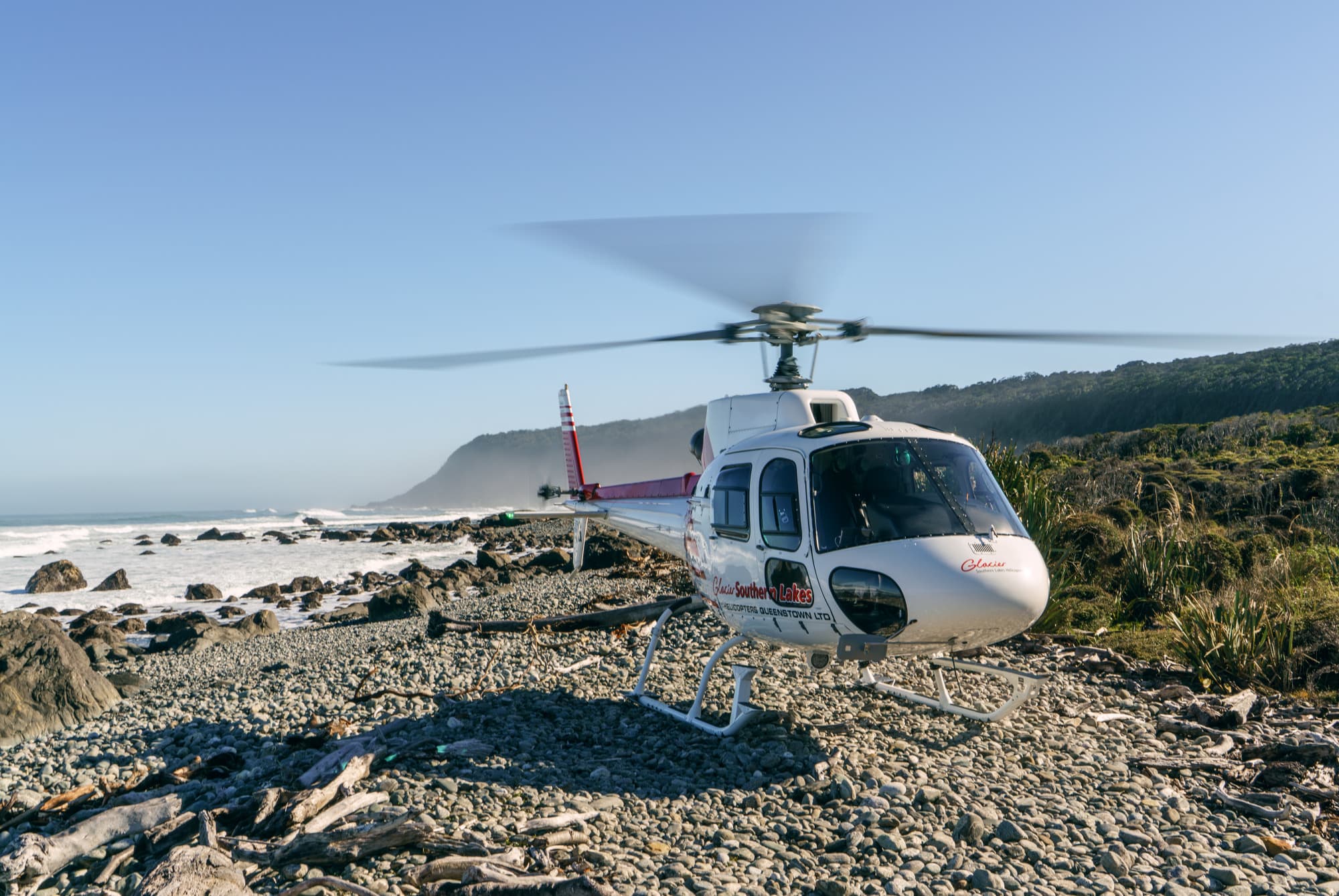 Queenstown & Milford Sound photo copyright-paulstamatiou_com-DSC05166