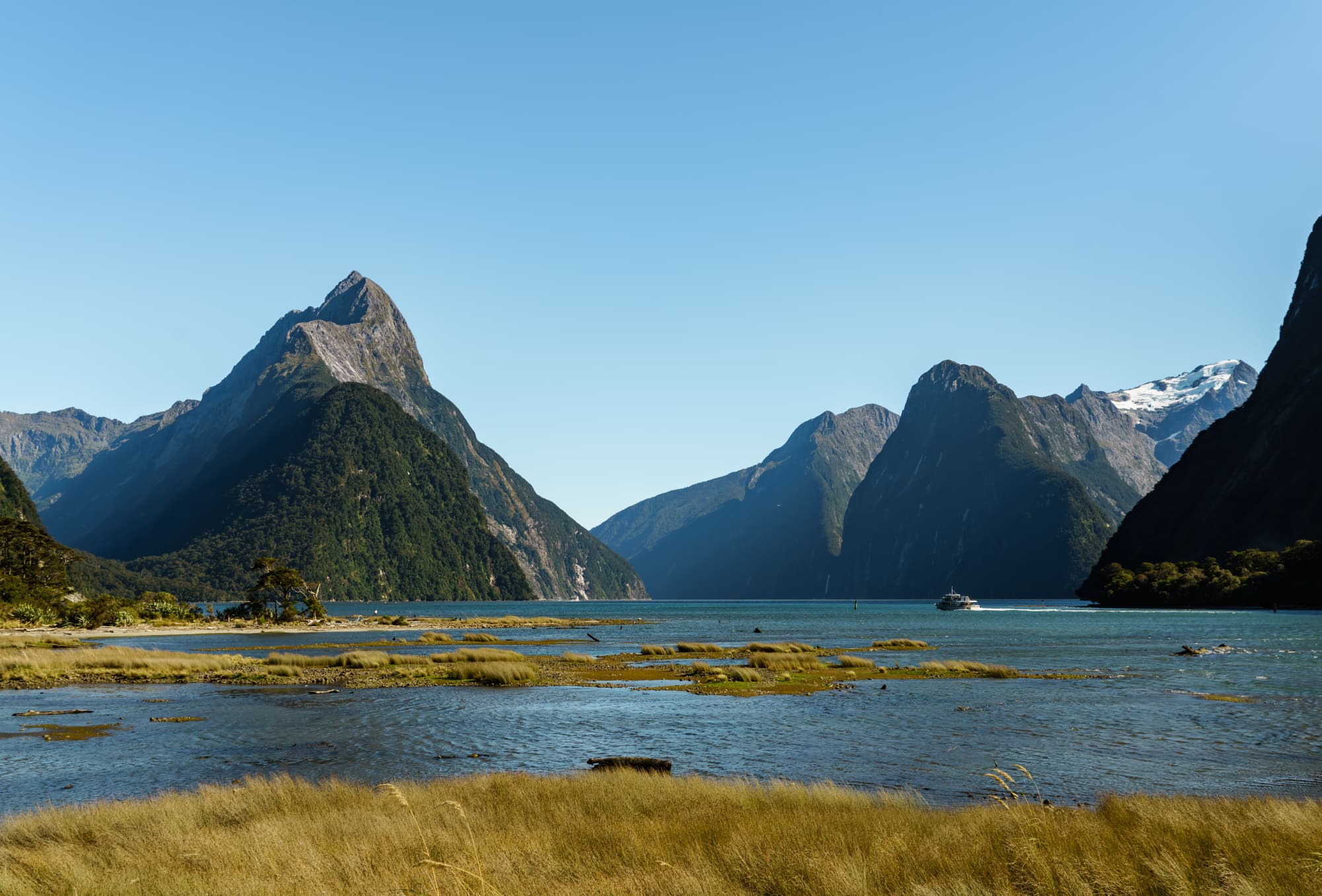 Queenstown & Milford Sound photo copyright-paulstamatiou_com-DSC05285-HDR