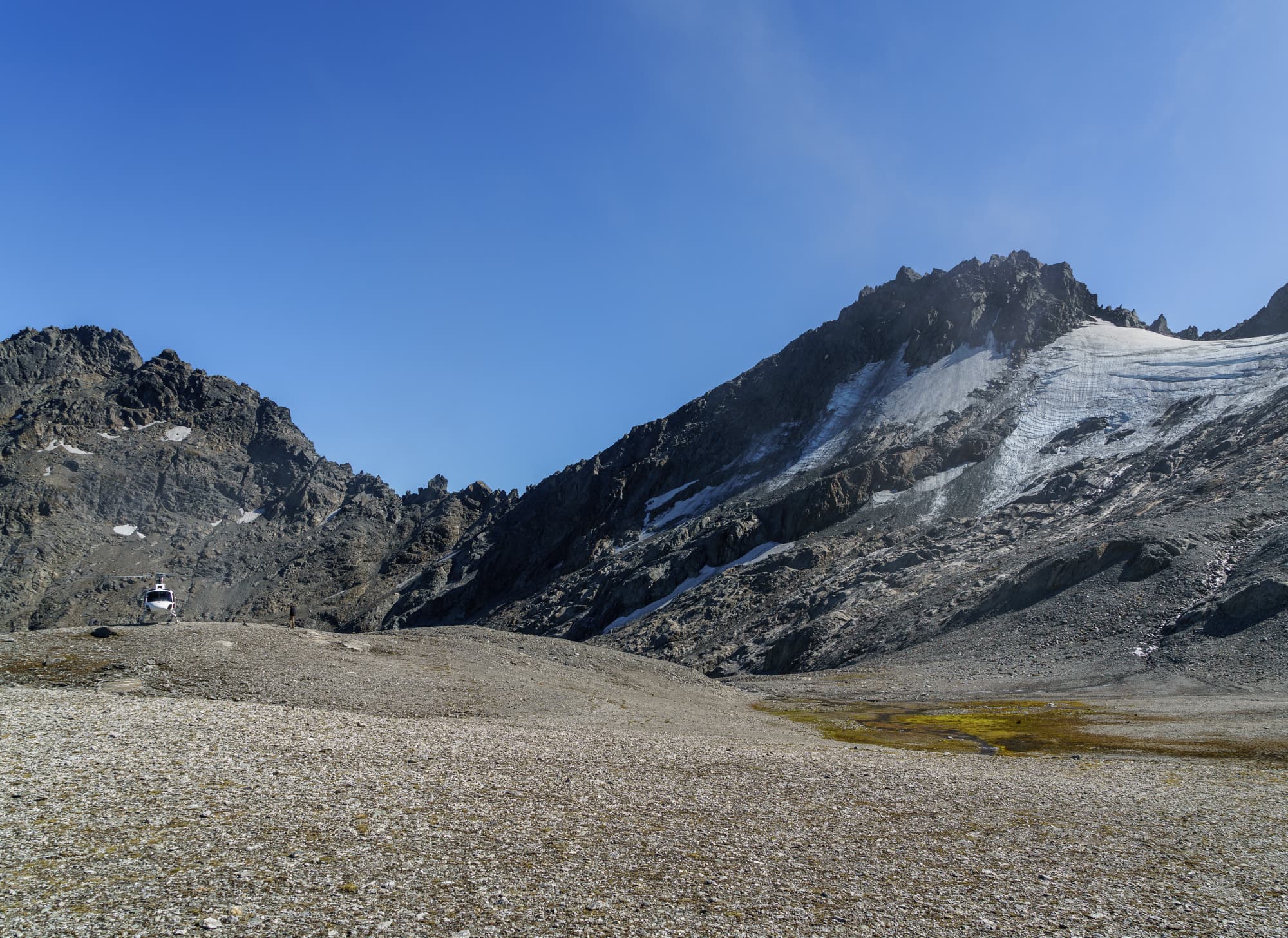 Queenstown & Milford Sound photo copyright-paulstamatiou_com-DSC05356-HDR