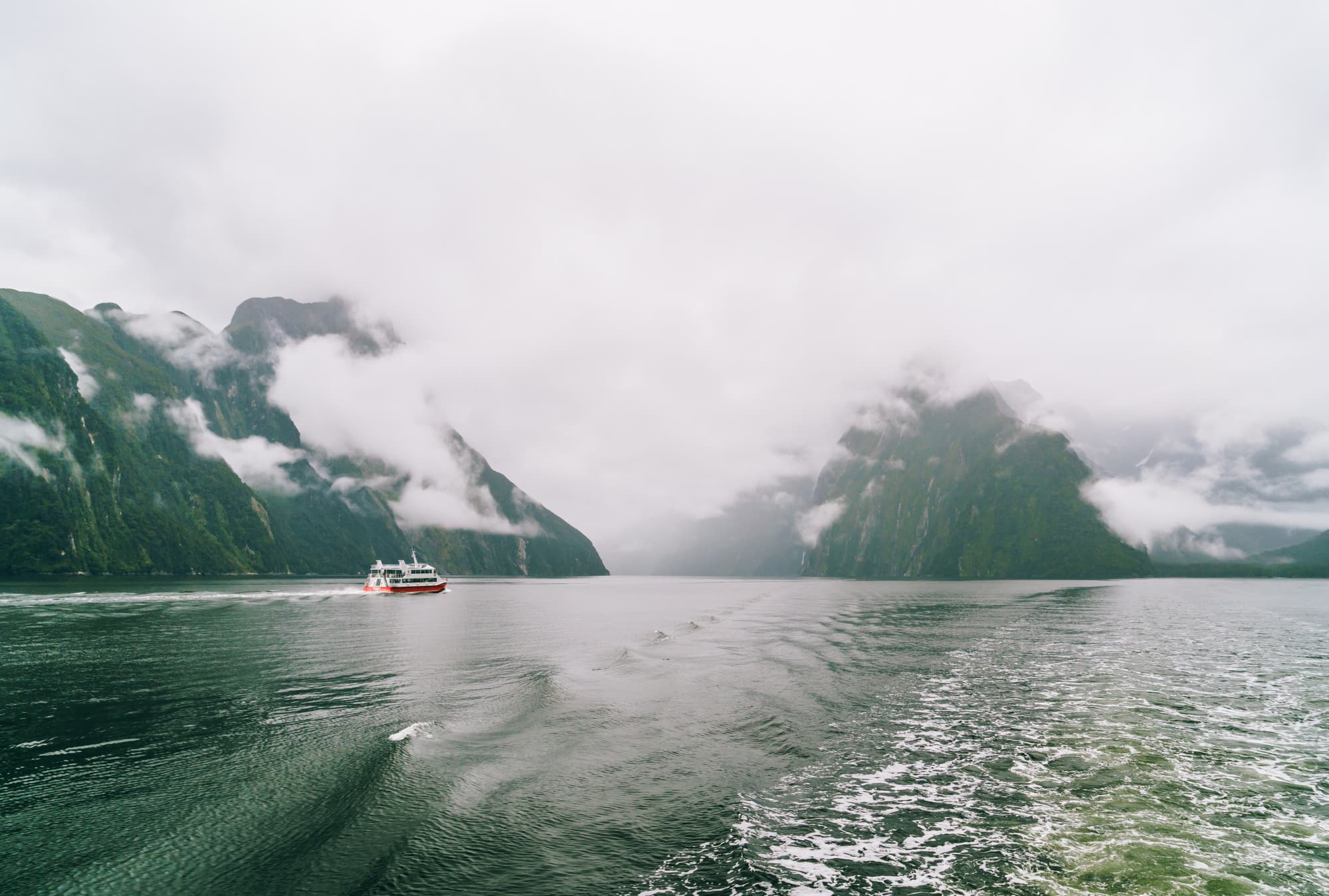 Queenstown & Milford Sound photo copyright-paulstamatiou_com-DSC06025-HDR