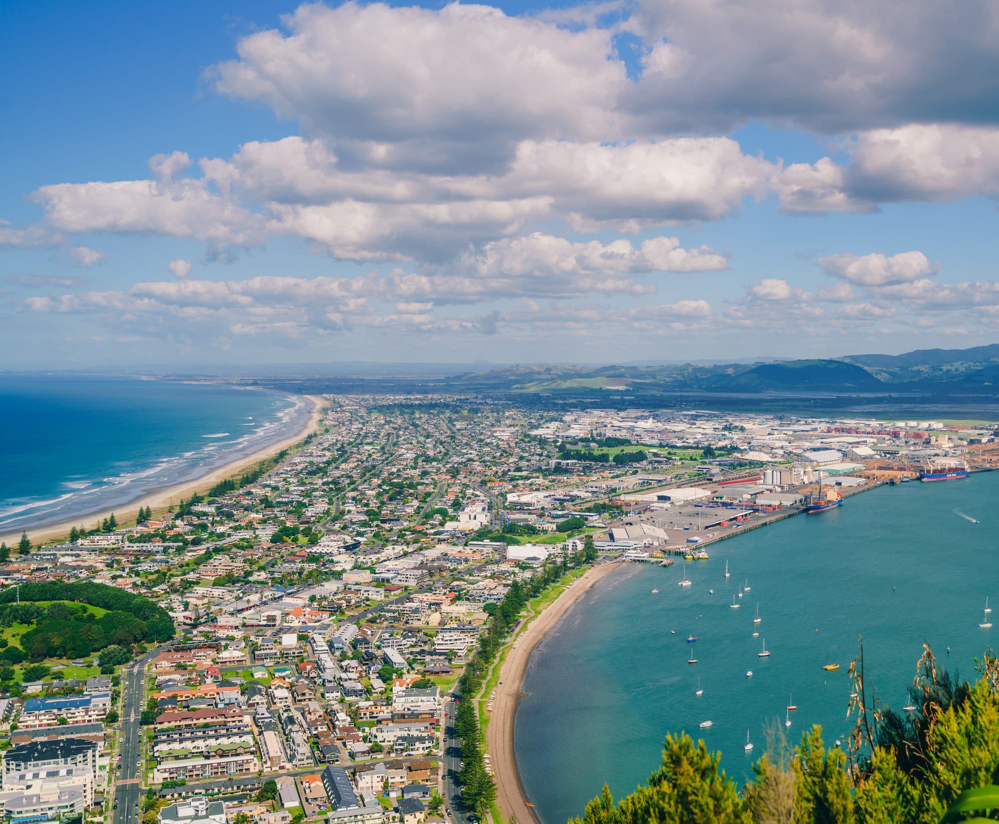 Mt Maunganui & Rotorua photo copyright-paulstamatiou_com-DSC08971