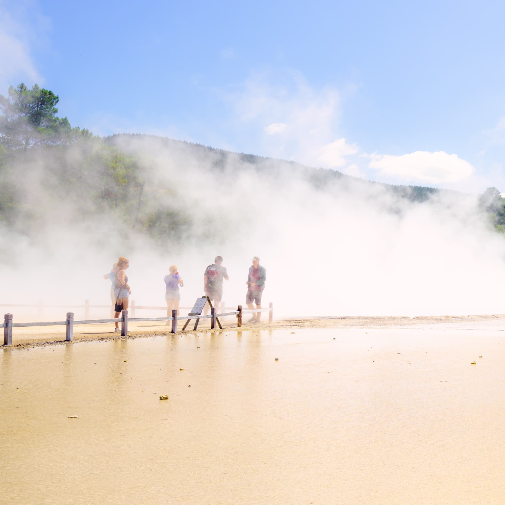 Mt Maunganui & Rotorua photo copyright-paulstamatiou_com-DSC09342