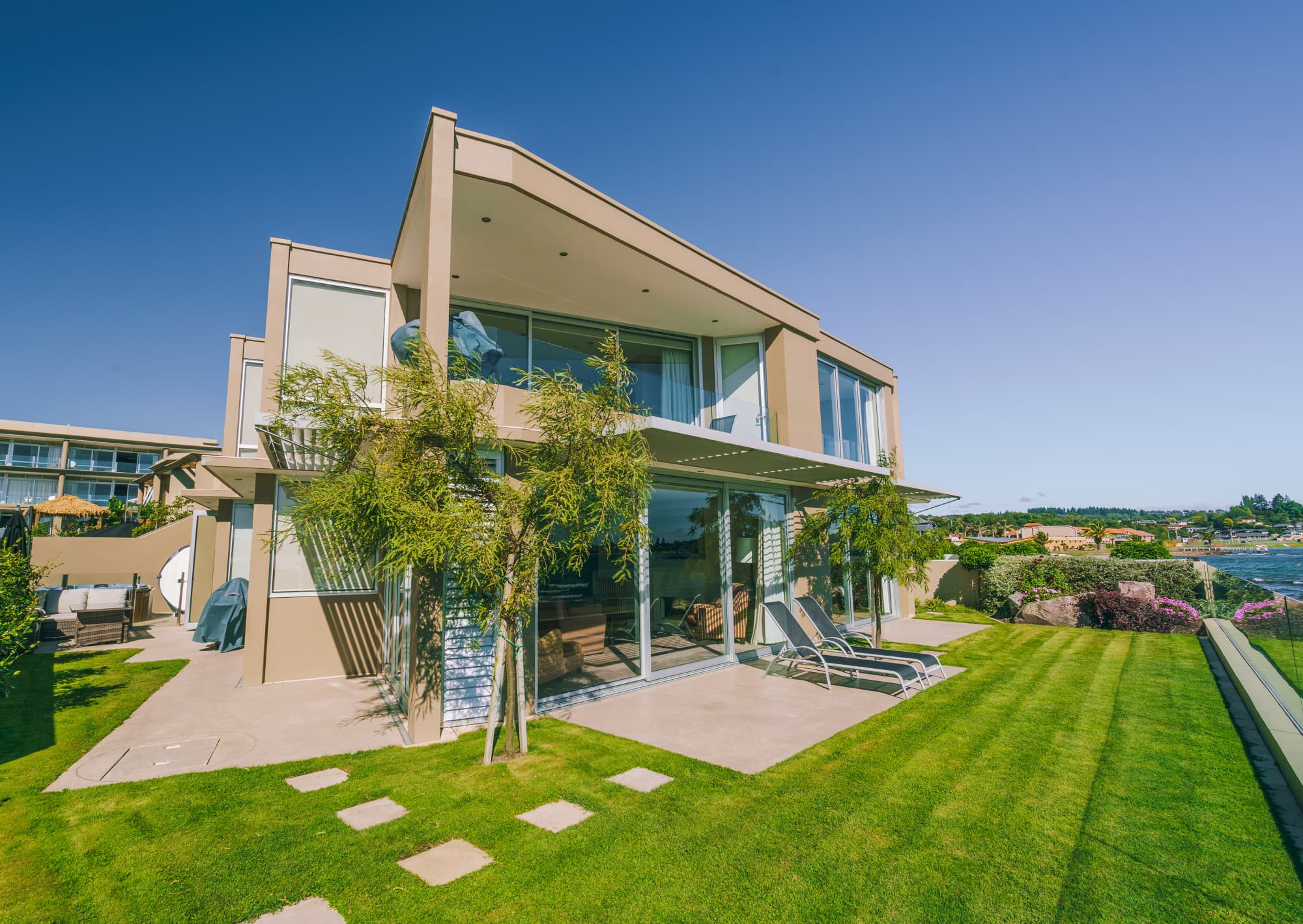 Taupo photo copyright-paulstamatiou_com-DSC09466