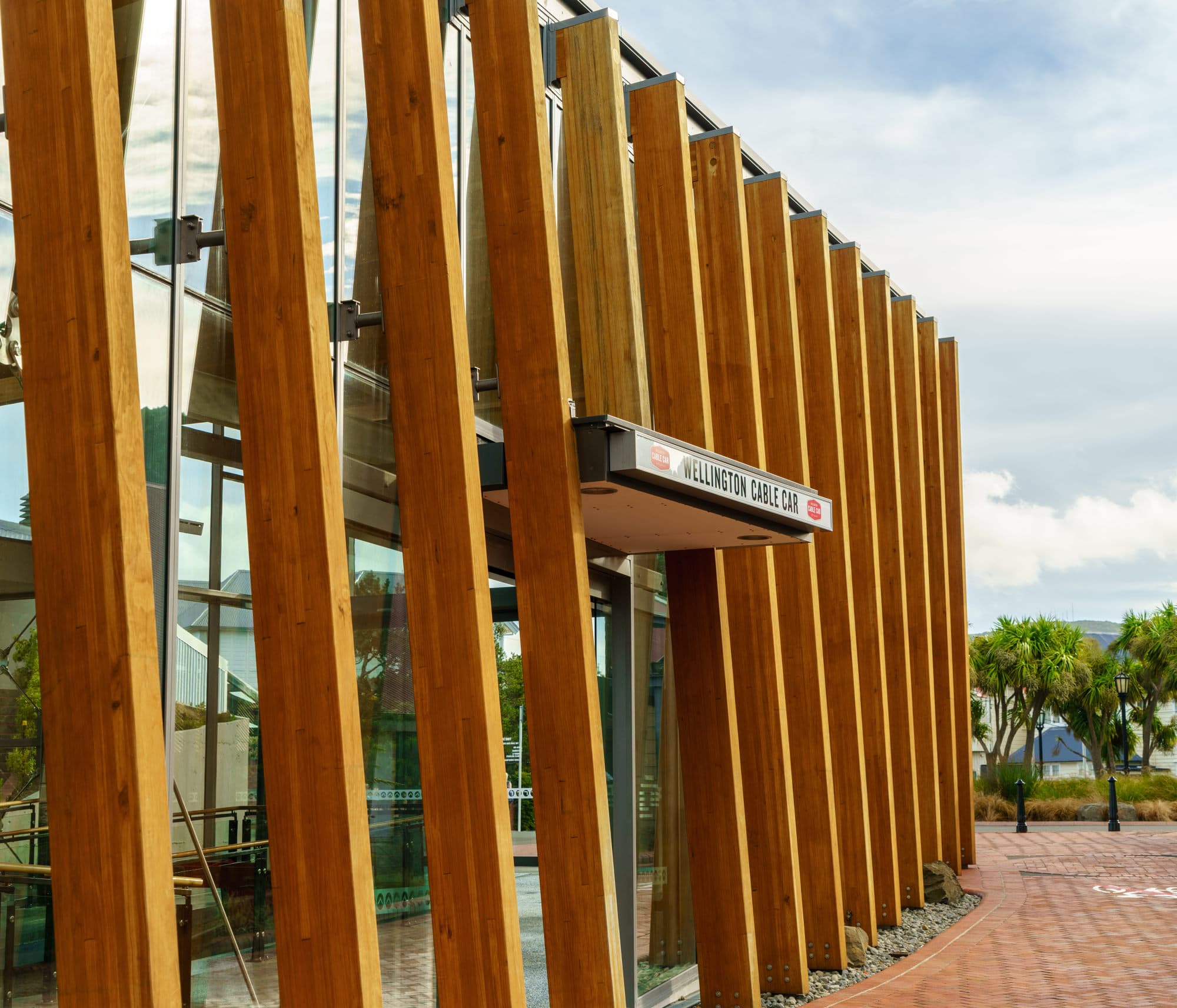 Wellington photo copyright-paulstamatiou_com-DSC00763