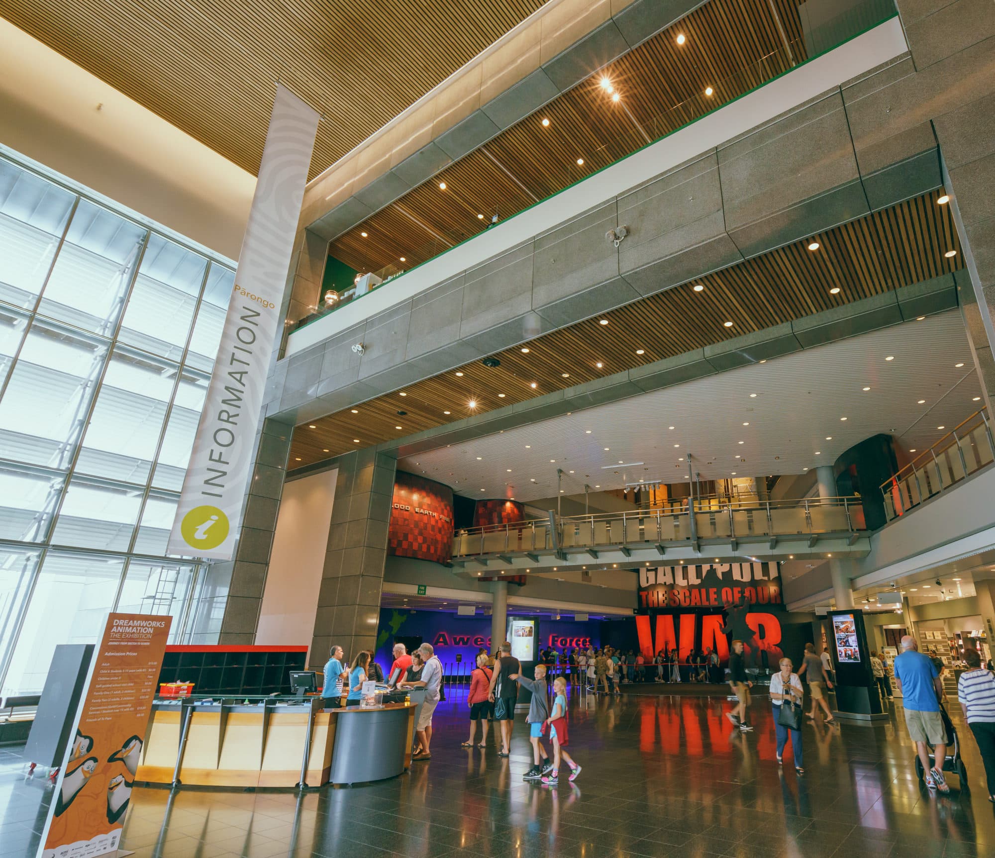 Wellington photo copyright-paulstamatiou_com-DSC01022